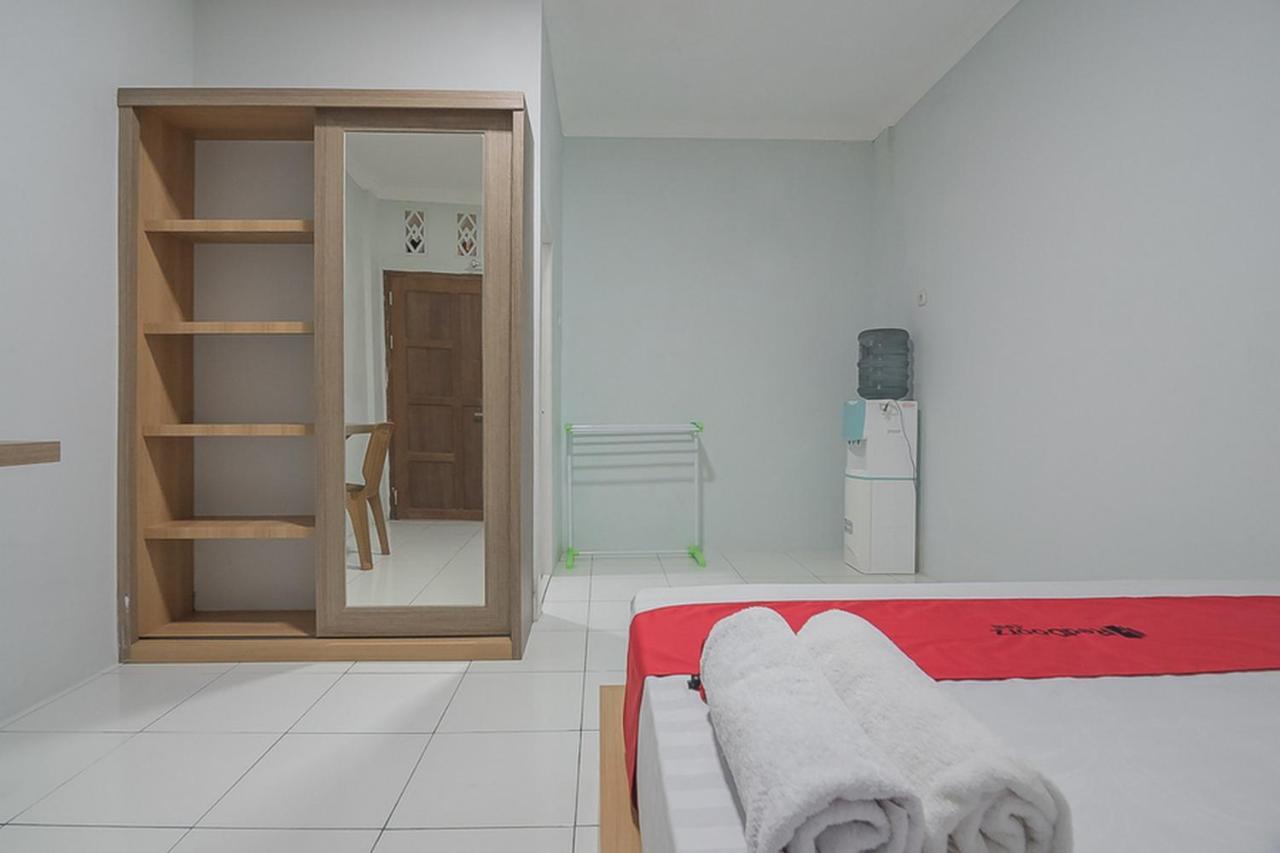 Reddoorz Near Rsud Dr Abdul Aziz Singkawang Hotel Bagian luar foto